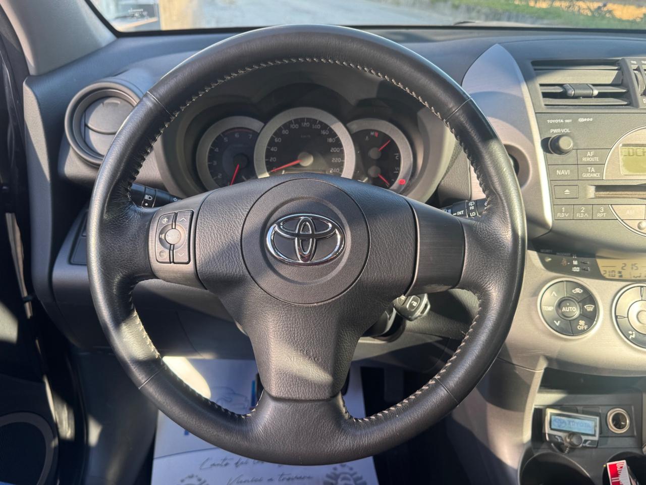 TOYOTA RAV4 2.2 4-4D 136 CV SOL 4X4
