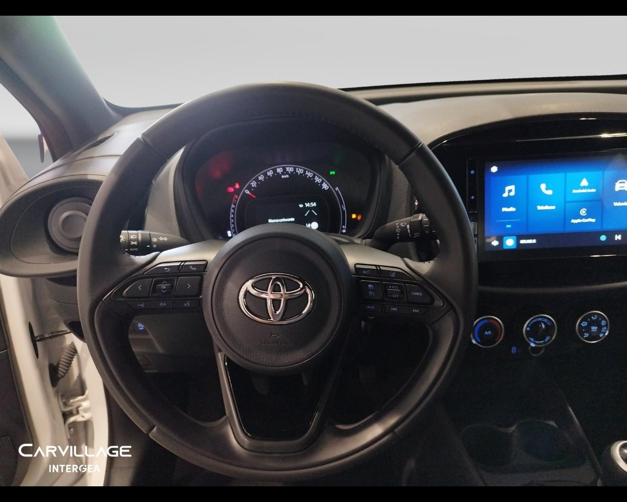 TOYOTA Aygo X 1.0 Active 72cv