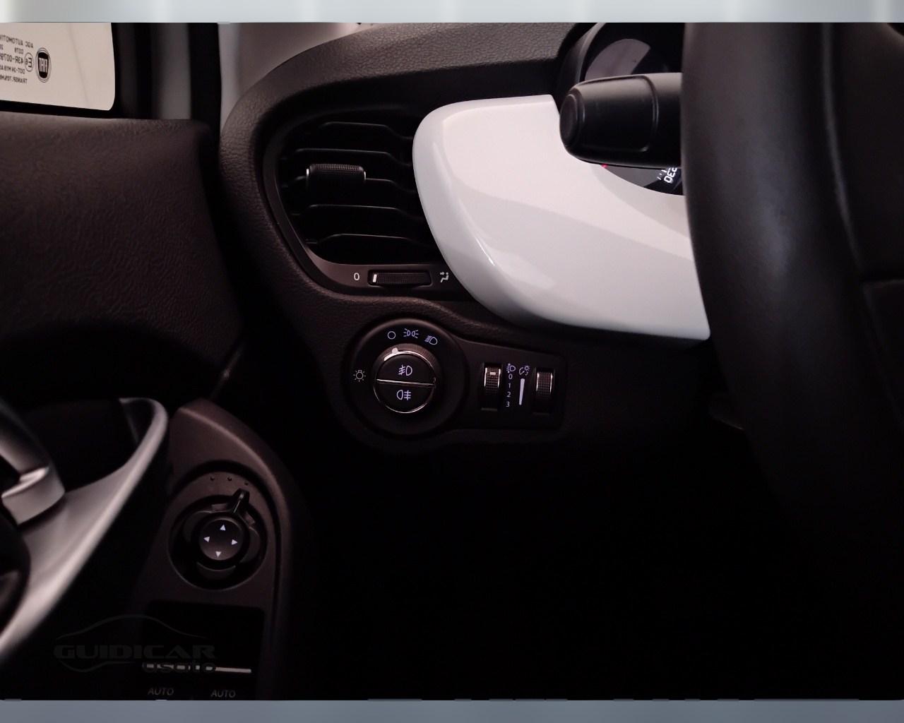 FIAT 500 X 2015 - 500X 1.6 mjt Lounge 4x2 120cv dct