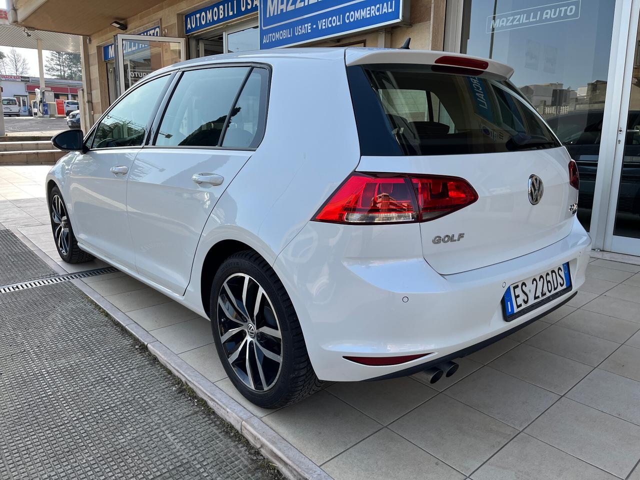 Volkswagen Golf 2.0 TDI 5p. Highline 150cv