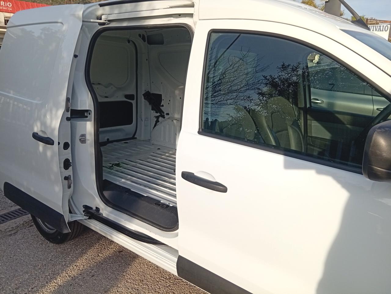 Renault Express 1.4 Blue dCi 75 Van