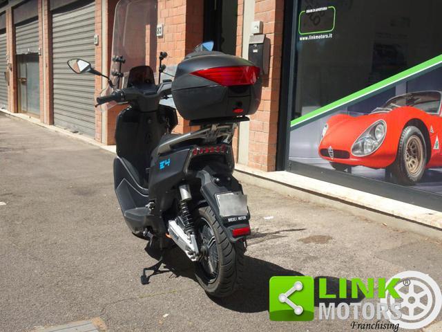 LIFAN E4 S-RAY E4 -SOLO 1.500KM- COMPLEAMENTEELETTRICO-