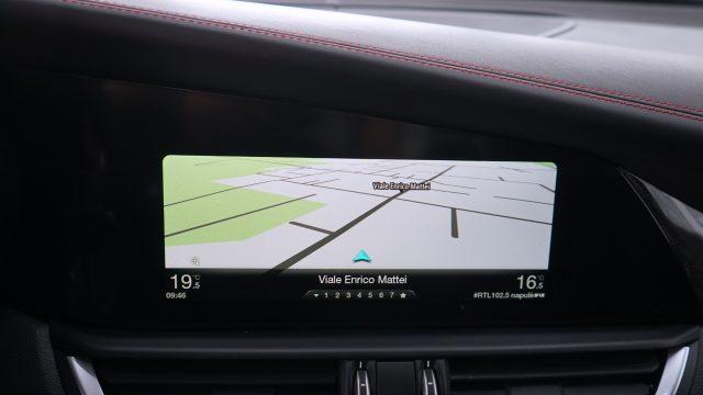 ALFA ROMEO Giulia 2.9 T V6 Quadrifoglio MANUALE TIRATURA LIMITATA