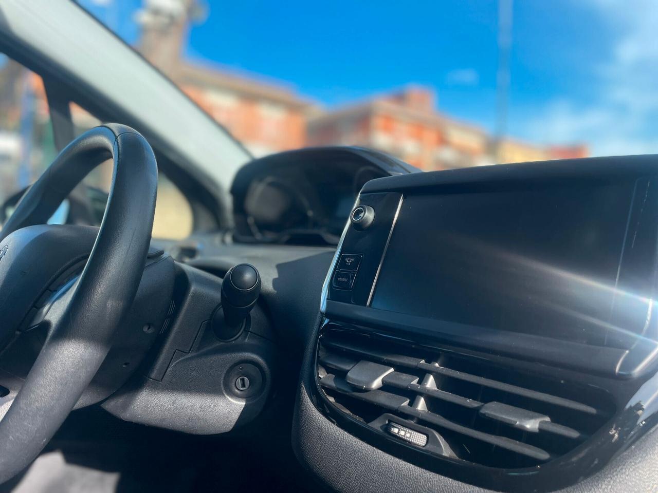 Peugeot 208 PureTech 82 3 porte Access