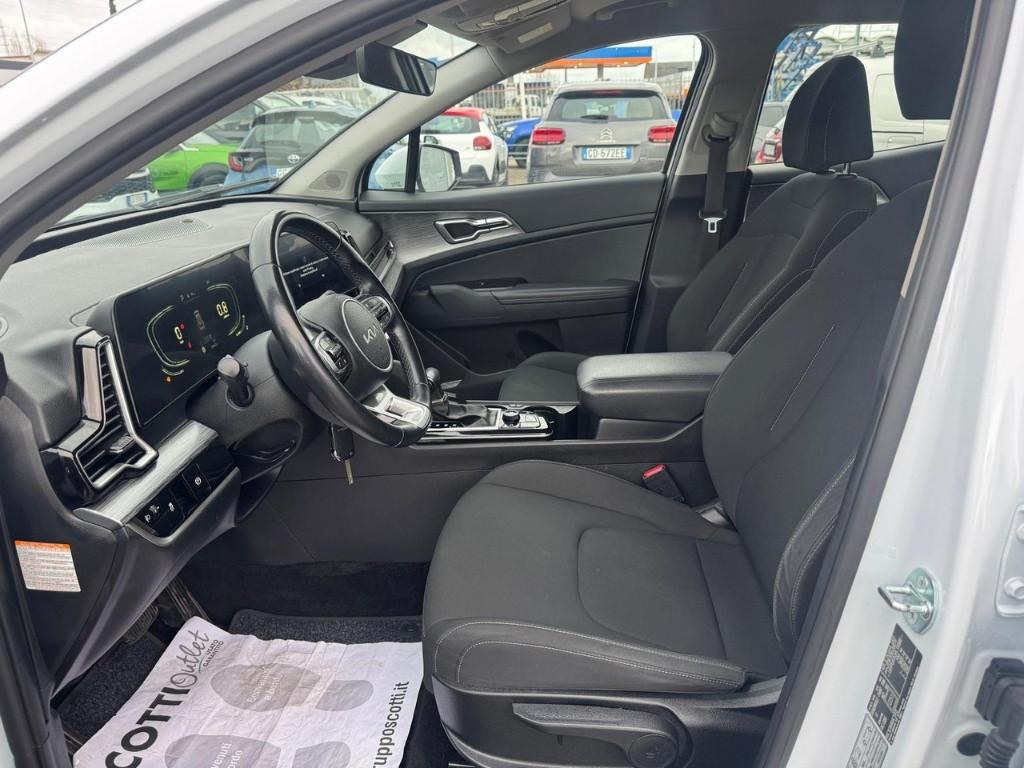 KIA Sportage 1.6 crdi mhev Business dct
