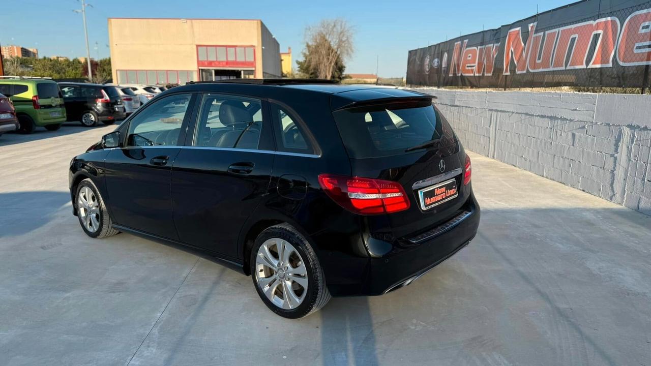 Mercedes Classe B 180 CDI Sport Automatic 110cv 2017