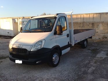 Iveco Daily 35s15 2.3hpt CASSONE FISSO - 2012