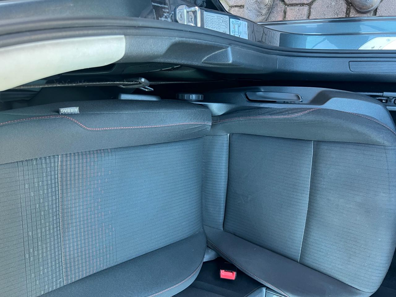 Volkswagen Golf 2.0 TDI 5p. Executive BlueMotion Technology