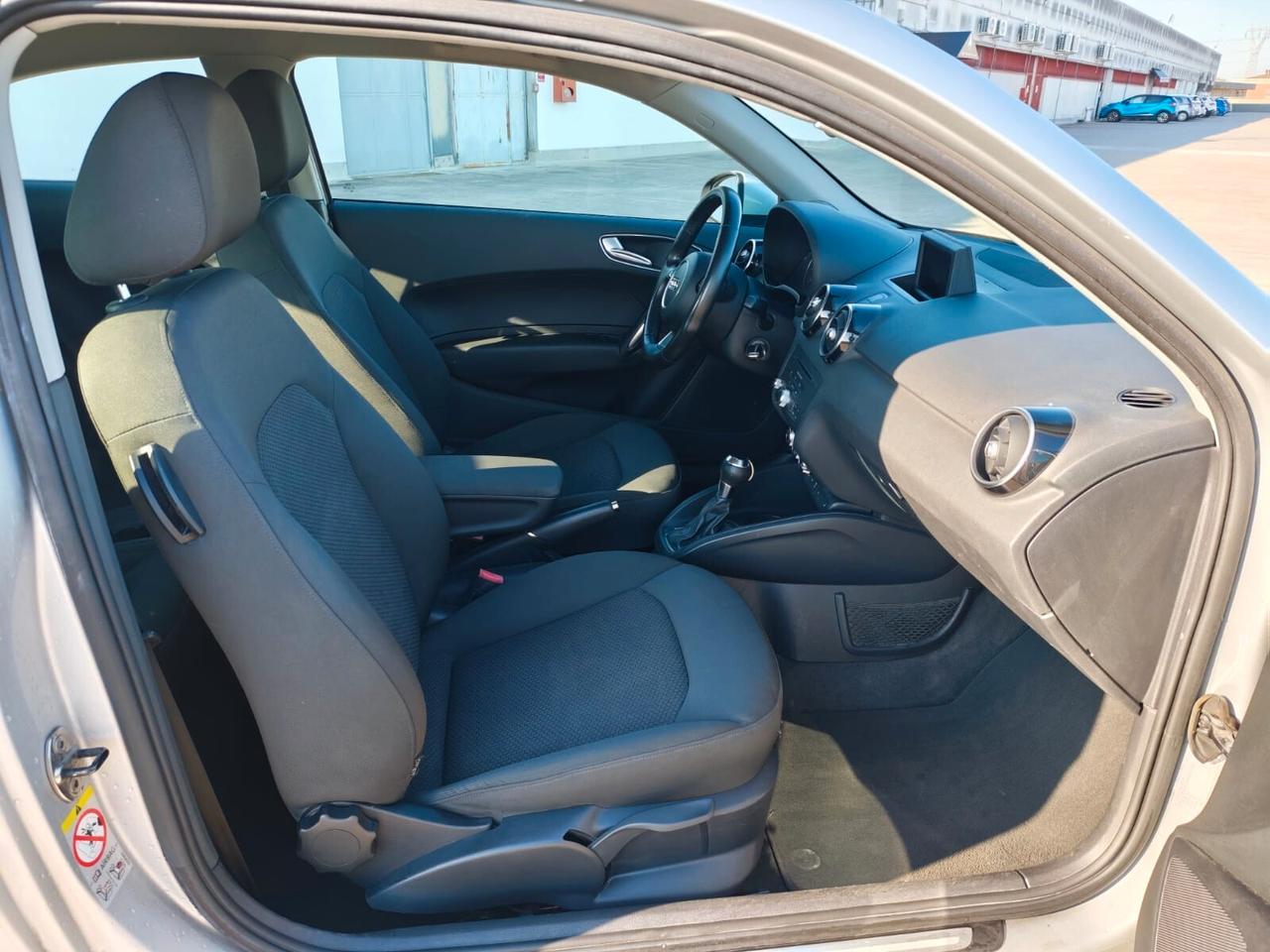 Audi A1 1.4 TFSI S tronic Ambition