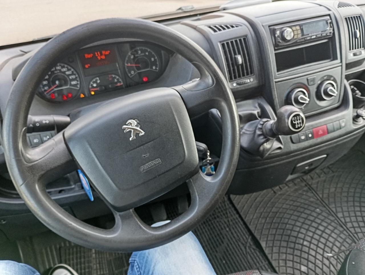 Peugeot Boxer 2.2 HDi 130CV L2H2