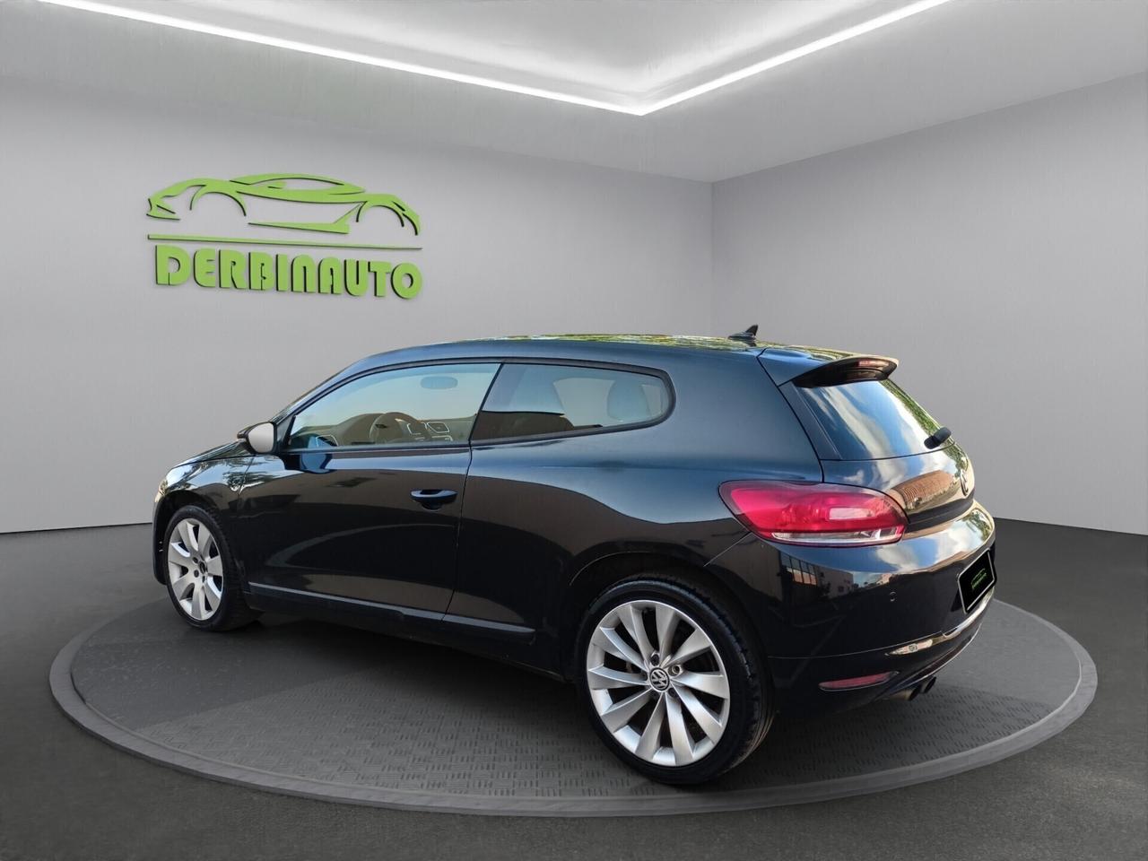 Volkswagen Scirocco 2.0 TDI 140CV DPF DSG
