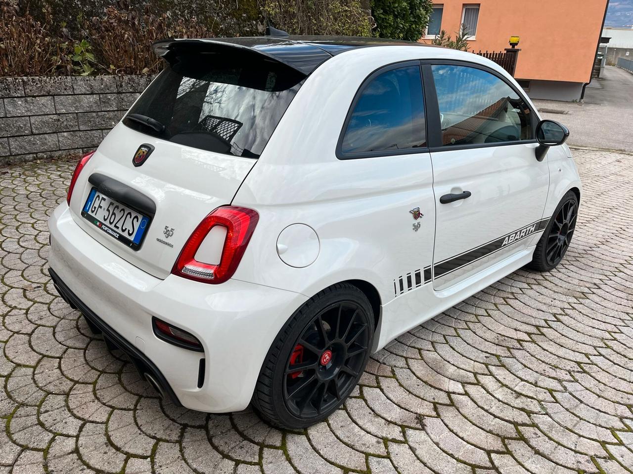 Abarth 595 1.4 Turbo T-Jet 180cv Esseesse Monza Performance