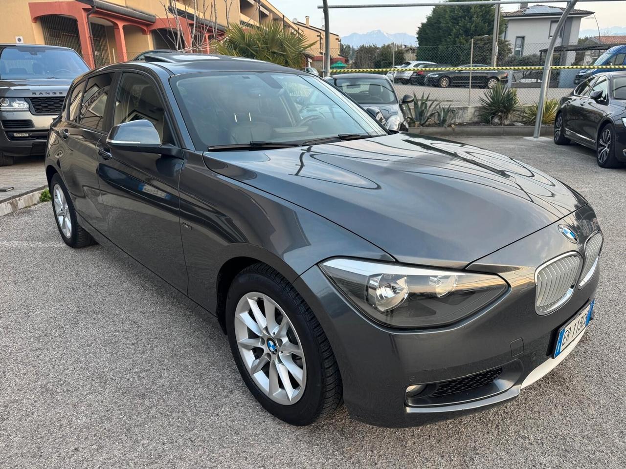Bmw 120 120d 5p. Urban