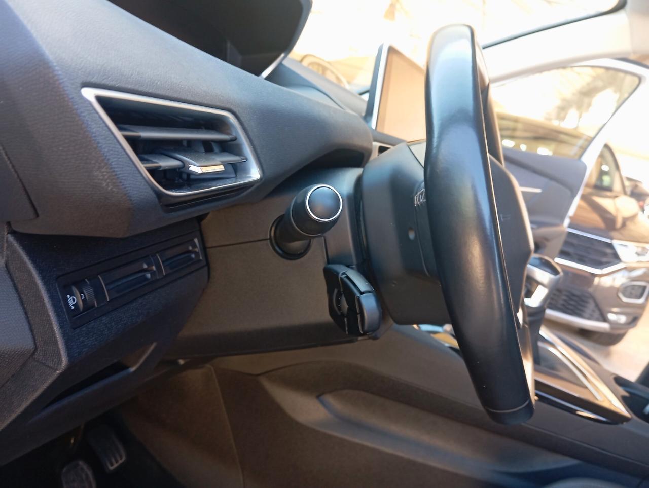 Peugeot 3008 BlueHDi 130 S&S EAT8 Allure