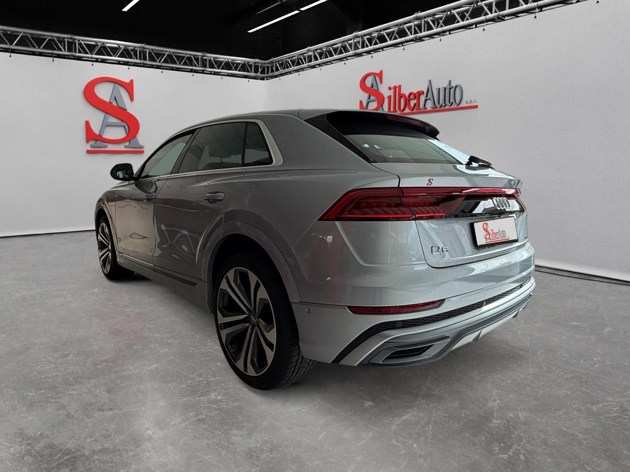 Audi Q8 55 3.0 TFSI MHEV Sport S-LINE Quattro Tiptronic"FARI MATRIX"