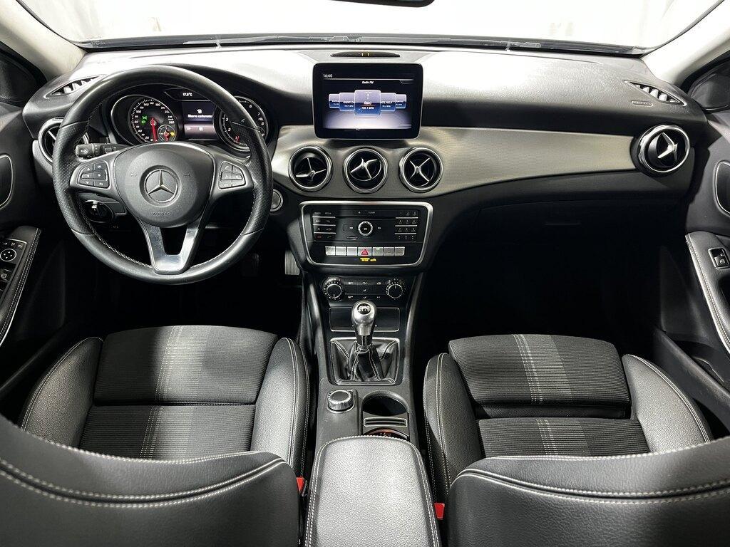 Mercedes GLA 180 Sport