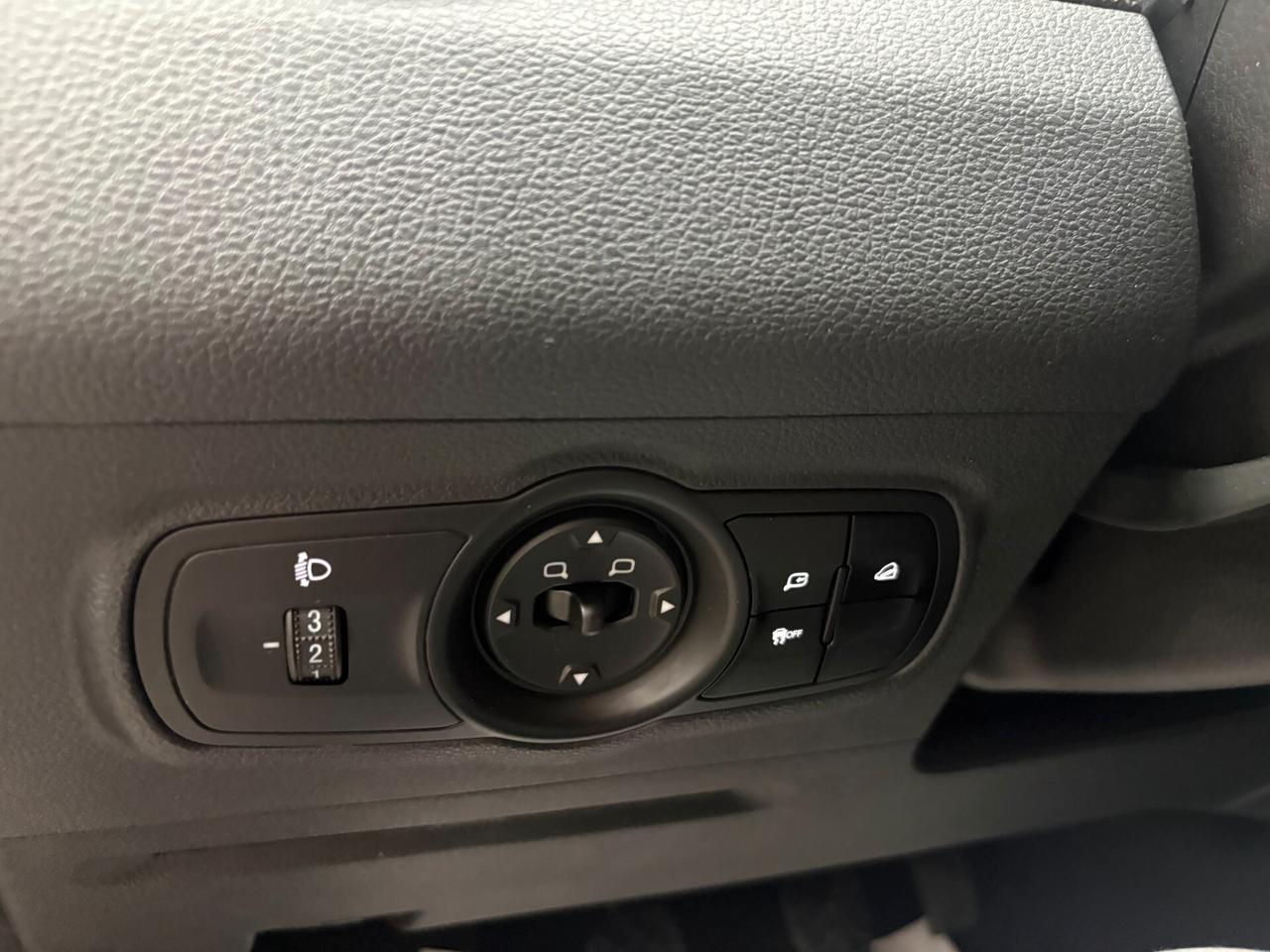 DR 4.0 1.5 Benzina 116cv ITALIANA FULL