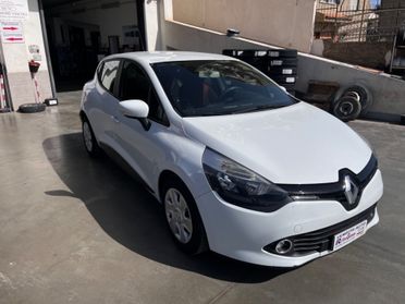 Renault Clio 1.2 75CV 5 porte Wave