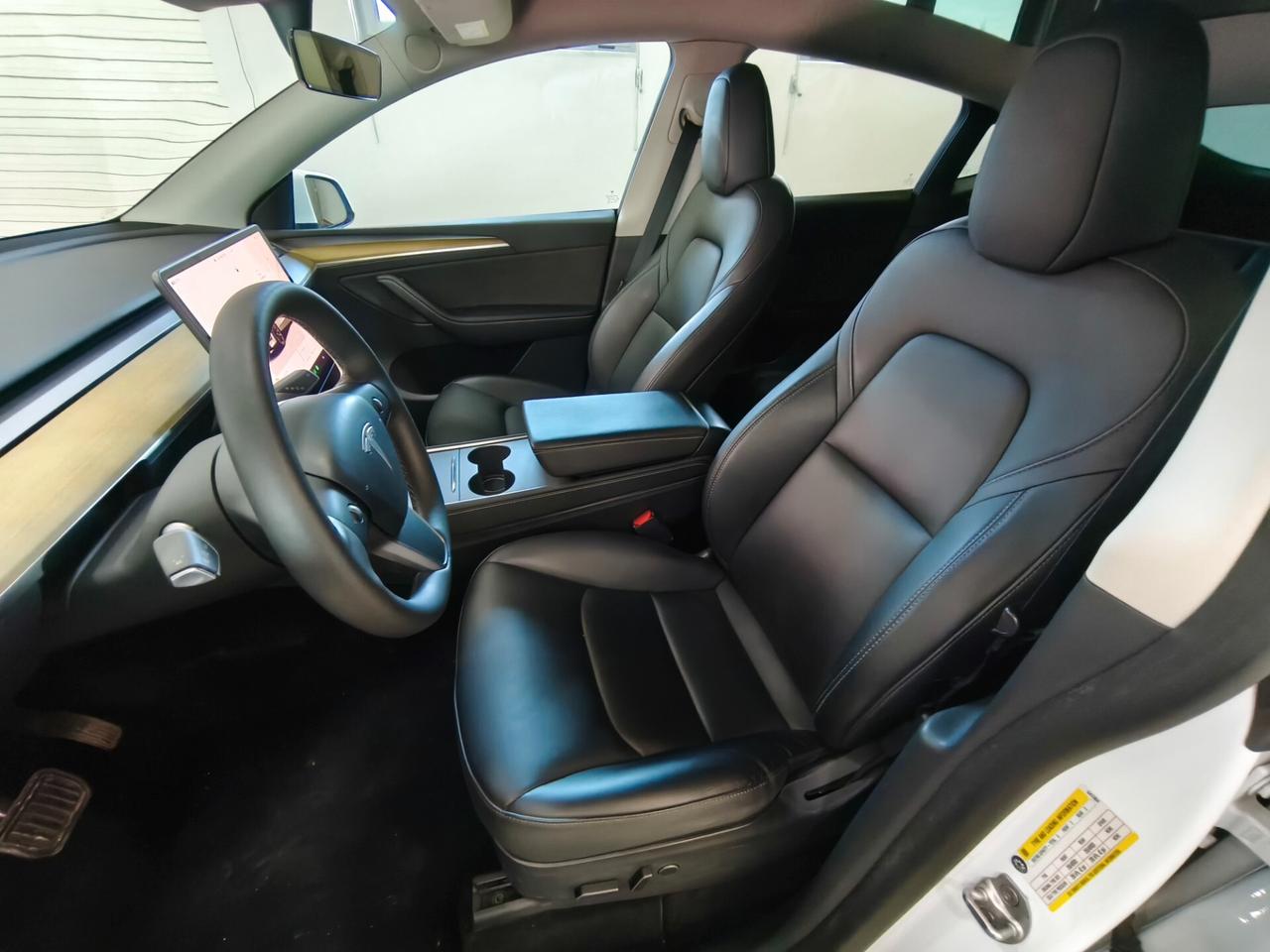 Tesla Model Y Long Range AWD Dual Motor (ARVAL SELECT GARANZIA 2 ANNI)
