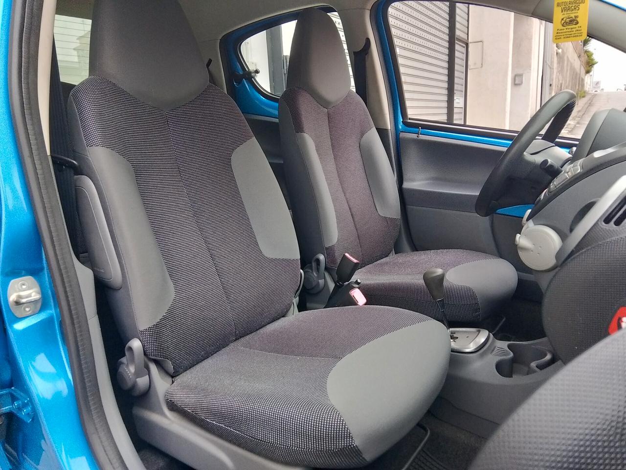 Peugeot 107 1.0 68CV 5p. Plaisir
