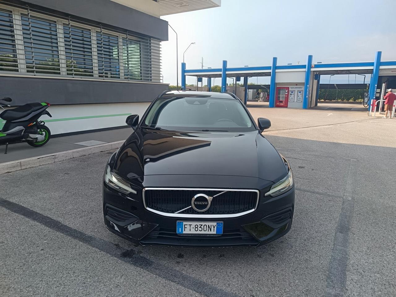 Volvo V60 D3 Geartronic Business Plus 2019.