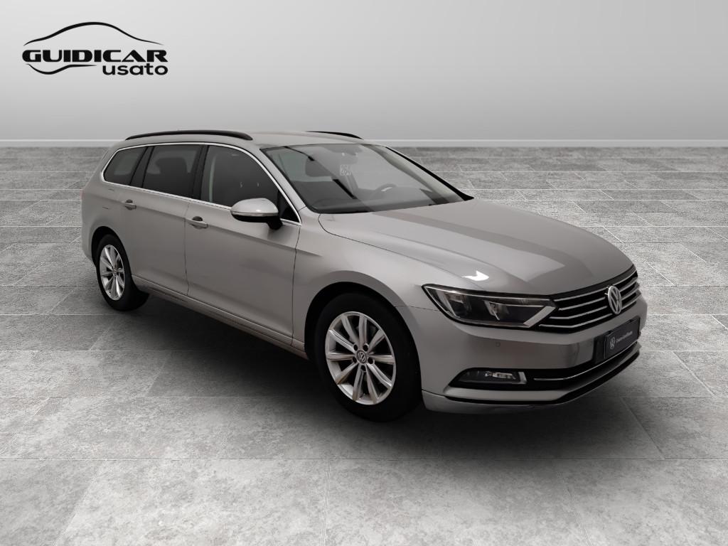VOLKSWAGEN Passat VIII 2015 Variant - Passat Variant 2.0 tdi Business (