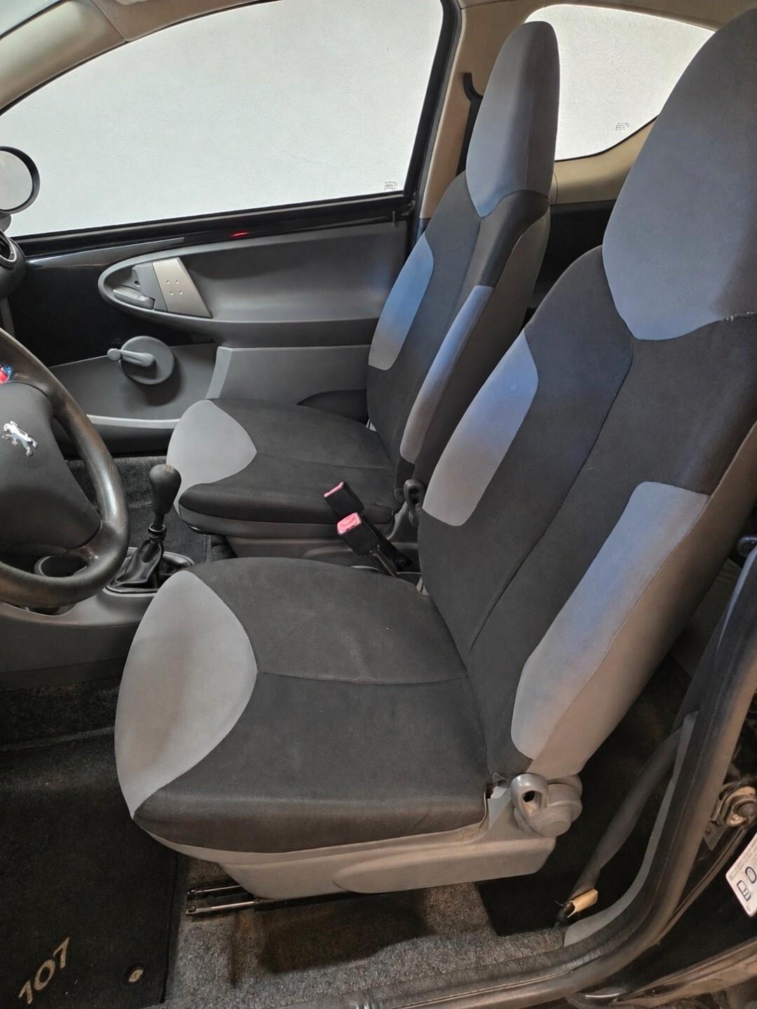 Peugeot 107 1.0 68CV 3p. Desir
