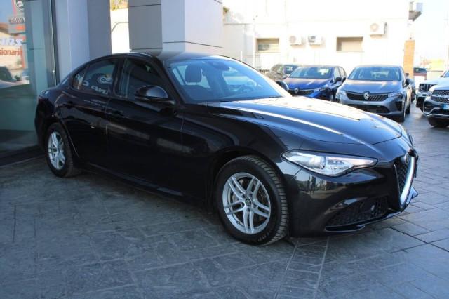 Alfa Romeo Giulia 2.2 t Business 160cv auto my19