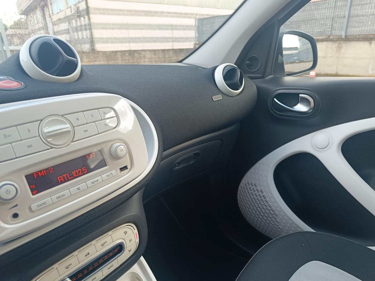 Smart ForFour 70 1.0 Passion 5 porte del 2015