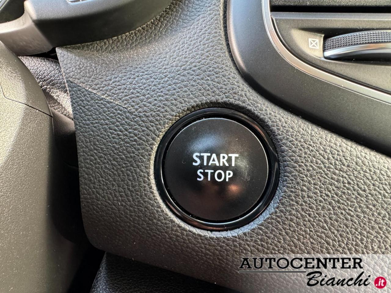 Renault Megane 5 Porte Megane 1.5 blue dci Business 95cv my19