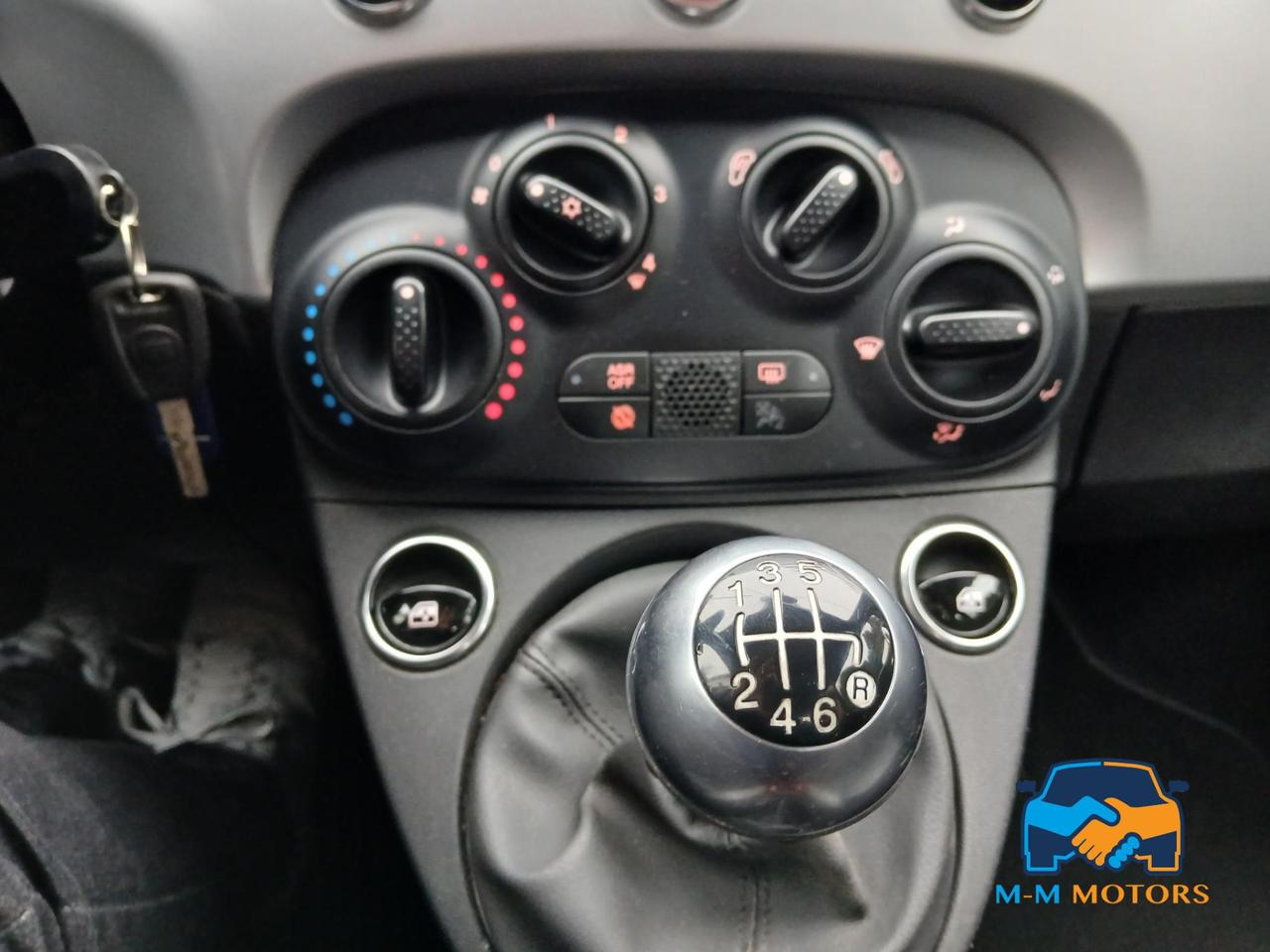 Fiat 500 1.0 hybrid Connect 70cv