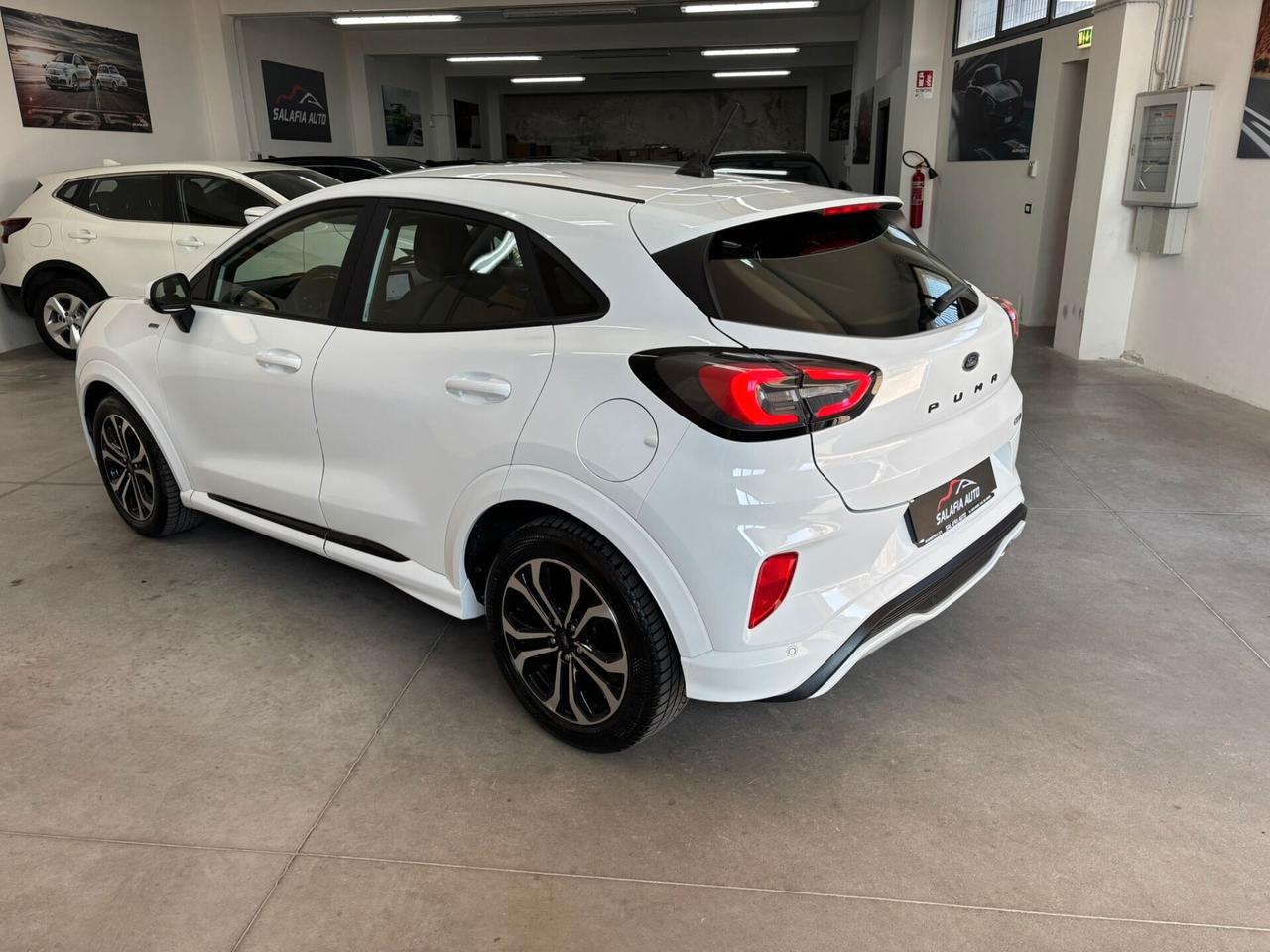 Ford Puma 1.0 EcoBoost Hybrid 125 CV S&S ST-Line X