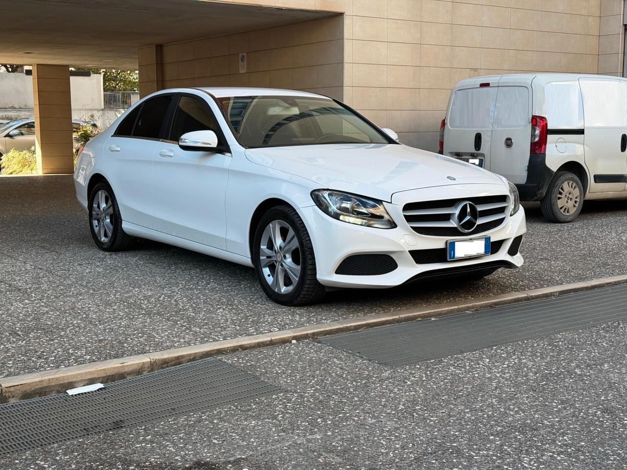 Mercedes-benz C 180 BlueTEC 1.6 Automatic Executive 115 cv