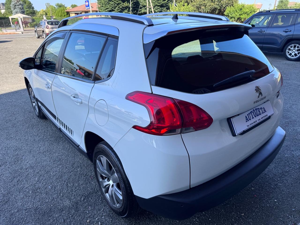 Peugeot 2008 1.2 Active