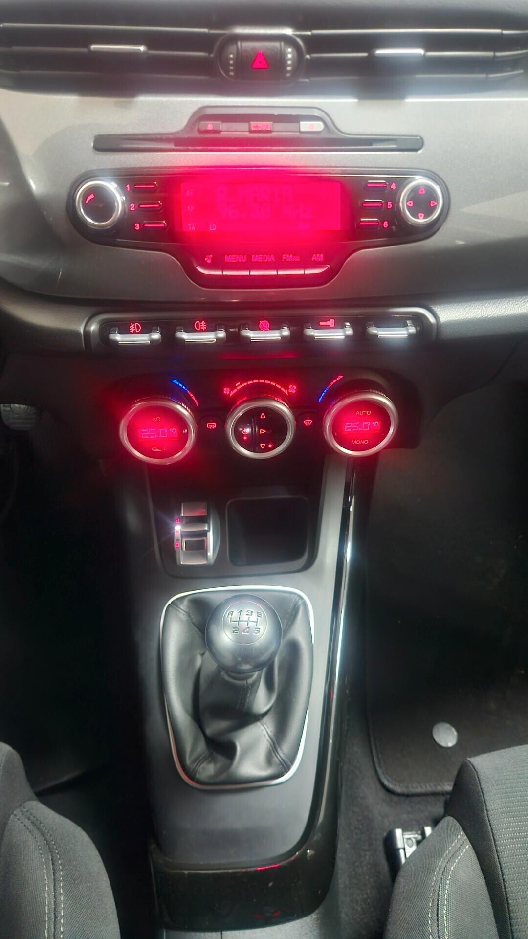 Alfa Romeo Giulietta 1.6 JTDm-2 105 CV Exclusive