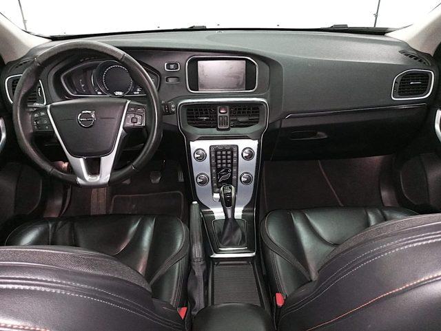 VOLVO V40 2.0 d2 Business my17
