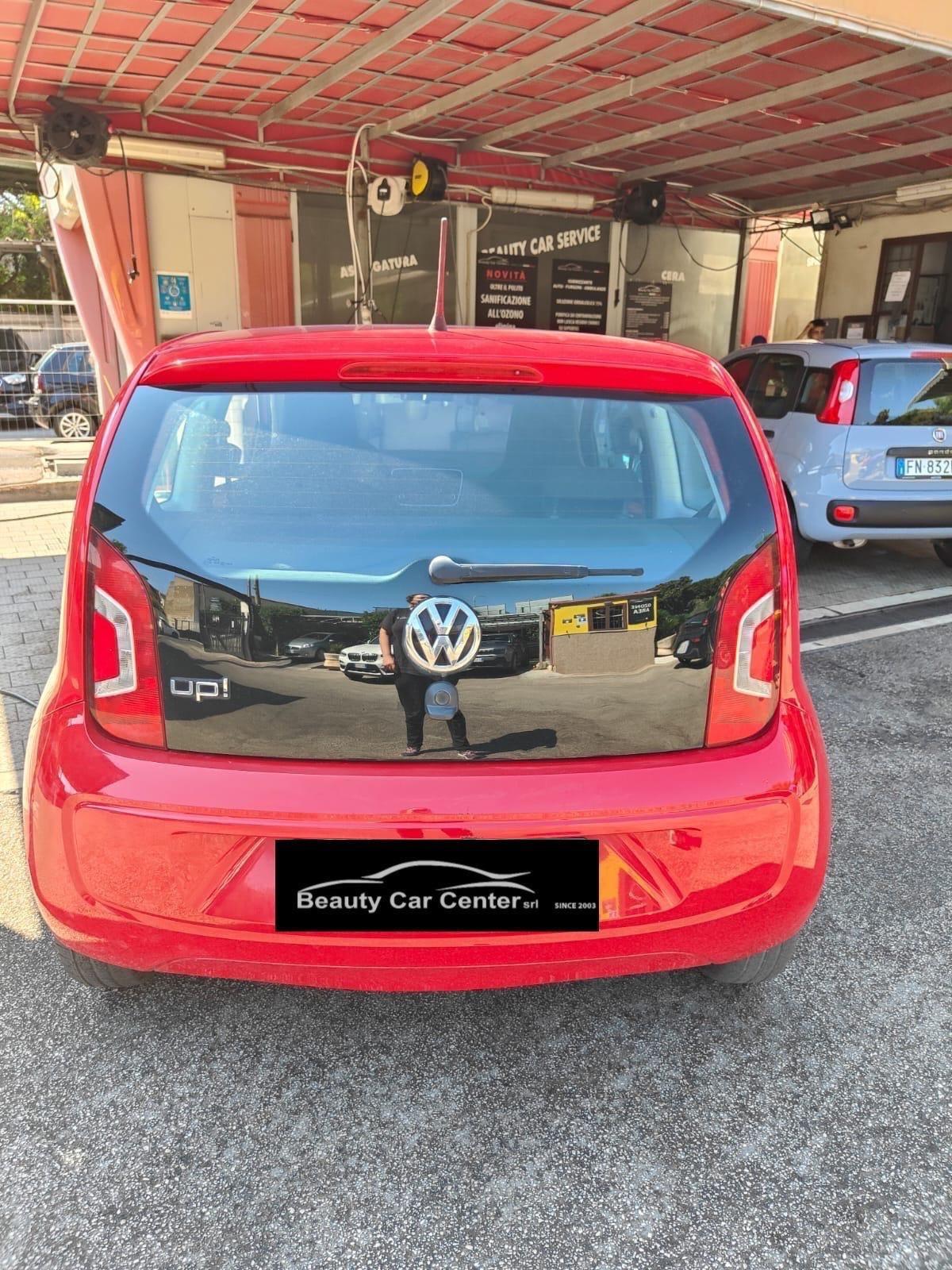 Volkswagen up! Up