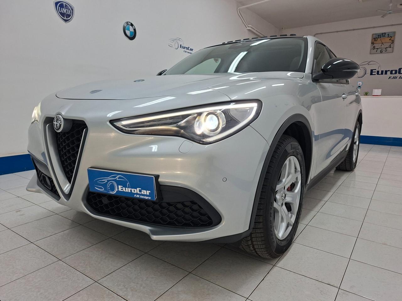 Alfa Romeo Stelvio 2.2 Turbodiesel 210cv AT8 Q4 Executive