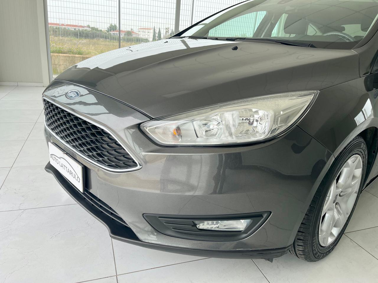 Ford Focus 1.5 TDCi 120 CV BERLINA