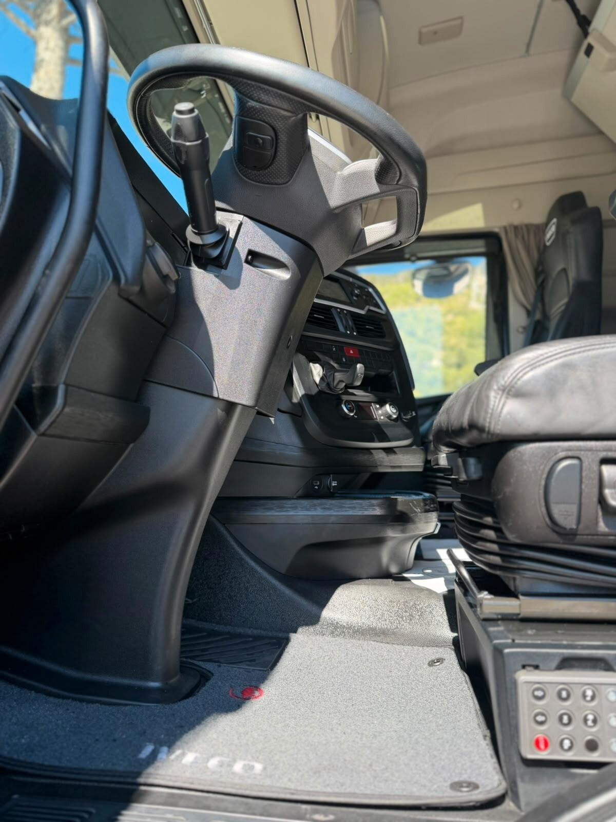 IVECO S-WAY 510