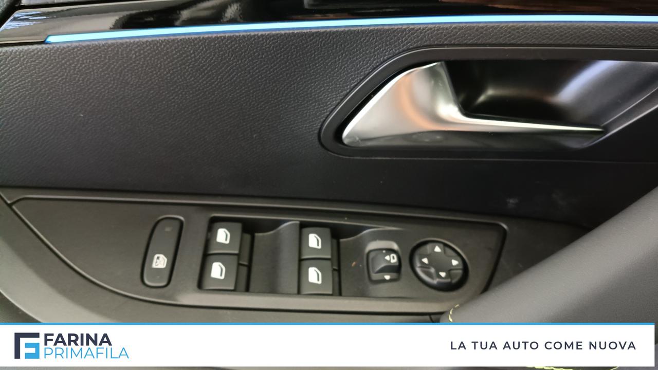 PEUGEOT 2008 1.2 hybrid GT 136cv e-dcs6