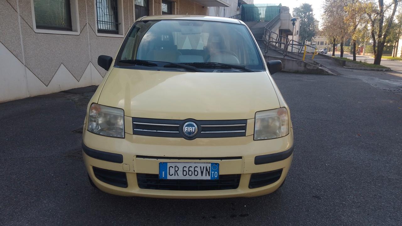 Fiat Panda 1.2 benzina GANCIO TRAINO neopatentati