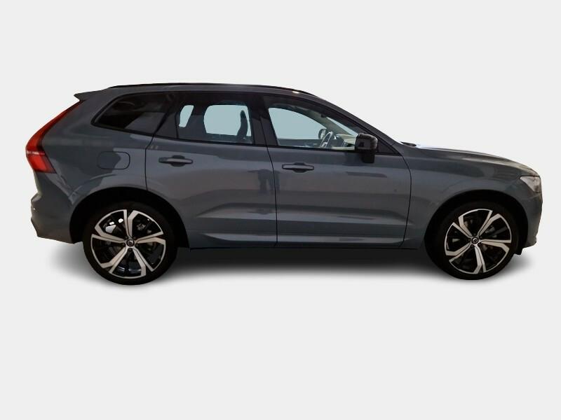 VOLVO XC60 B4 D automatico Plus Dark