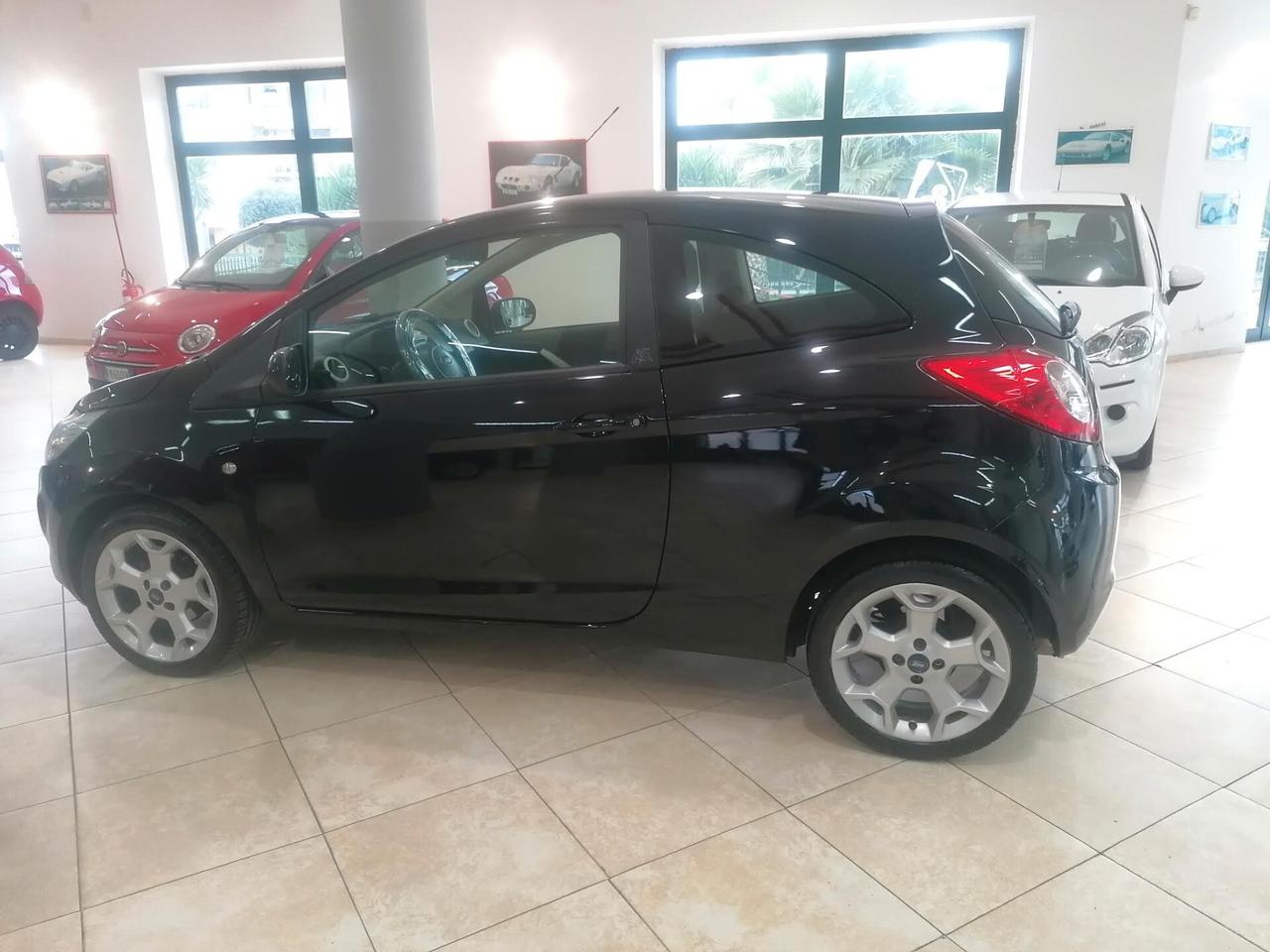 Ford Ka 1.2 8V 69 CV Black&White Edition(NEOPATENTATI)