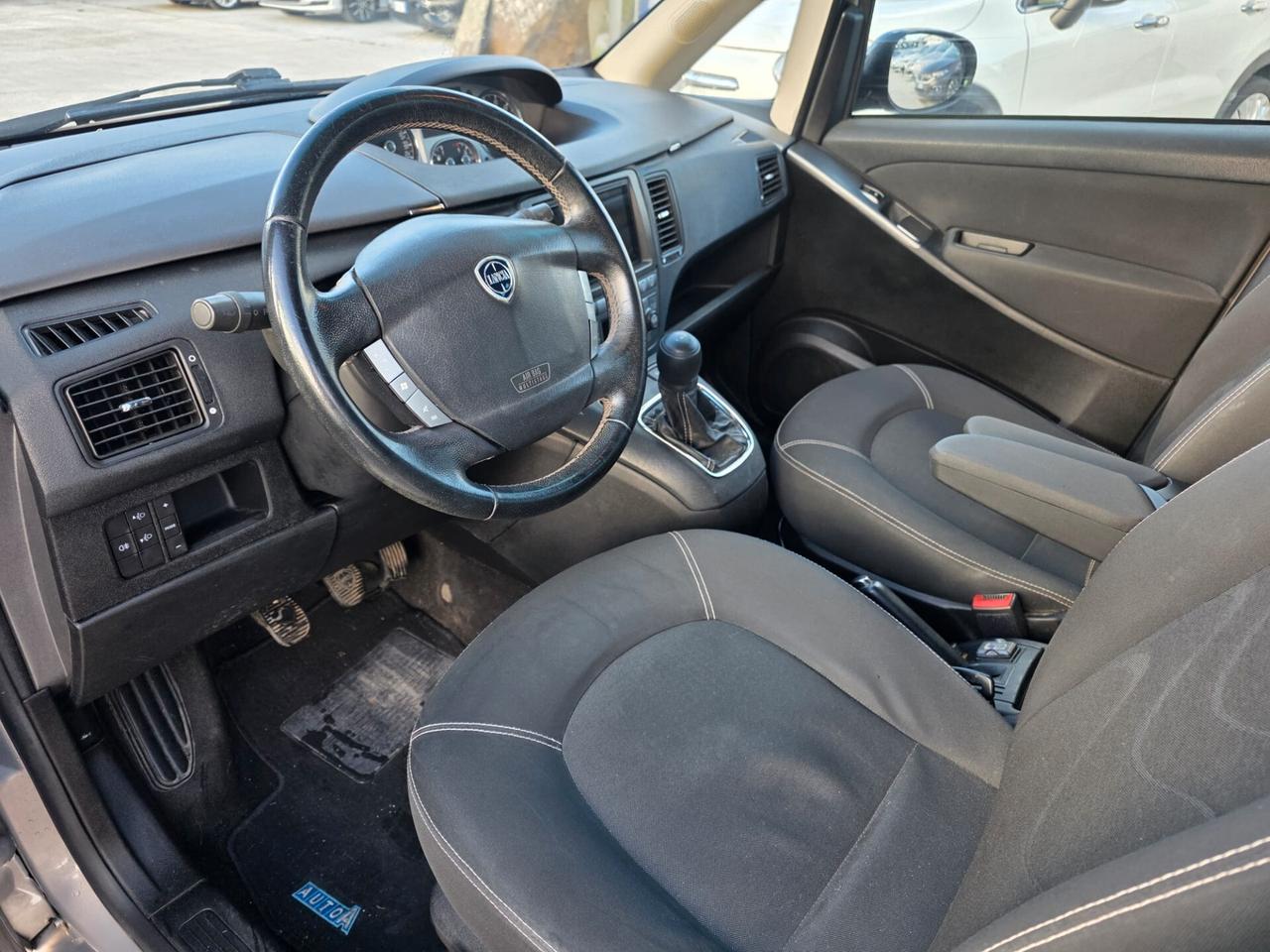 Lancia MUSA 1.3 Mjt 95 CV 5th Avenue