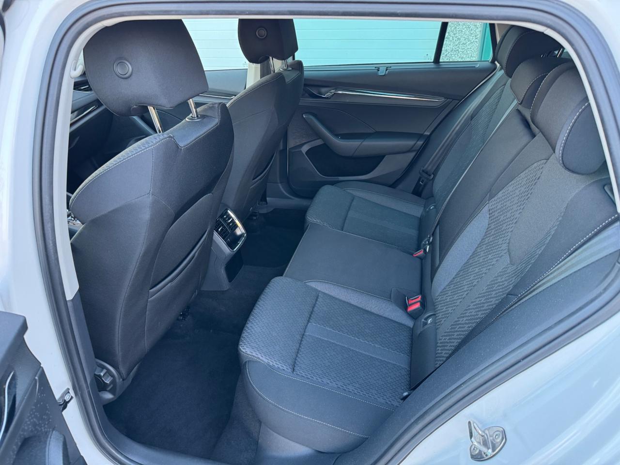 Skoda Octavia 2.0 TDI EVO SCR 150 CV DSG Wagon Style