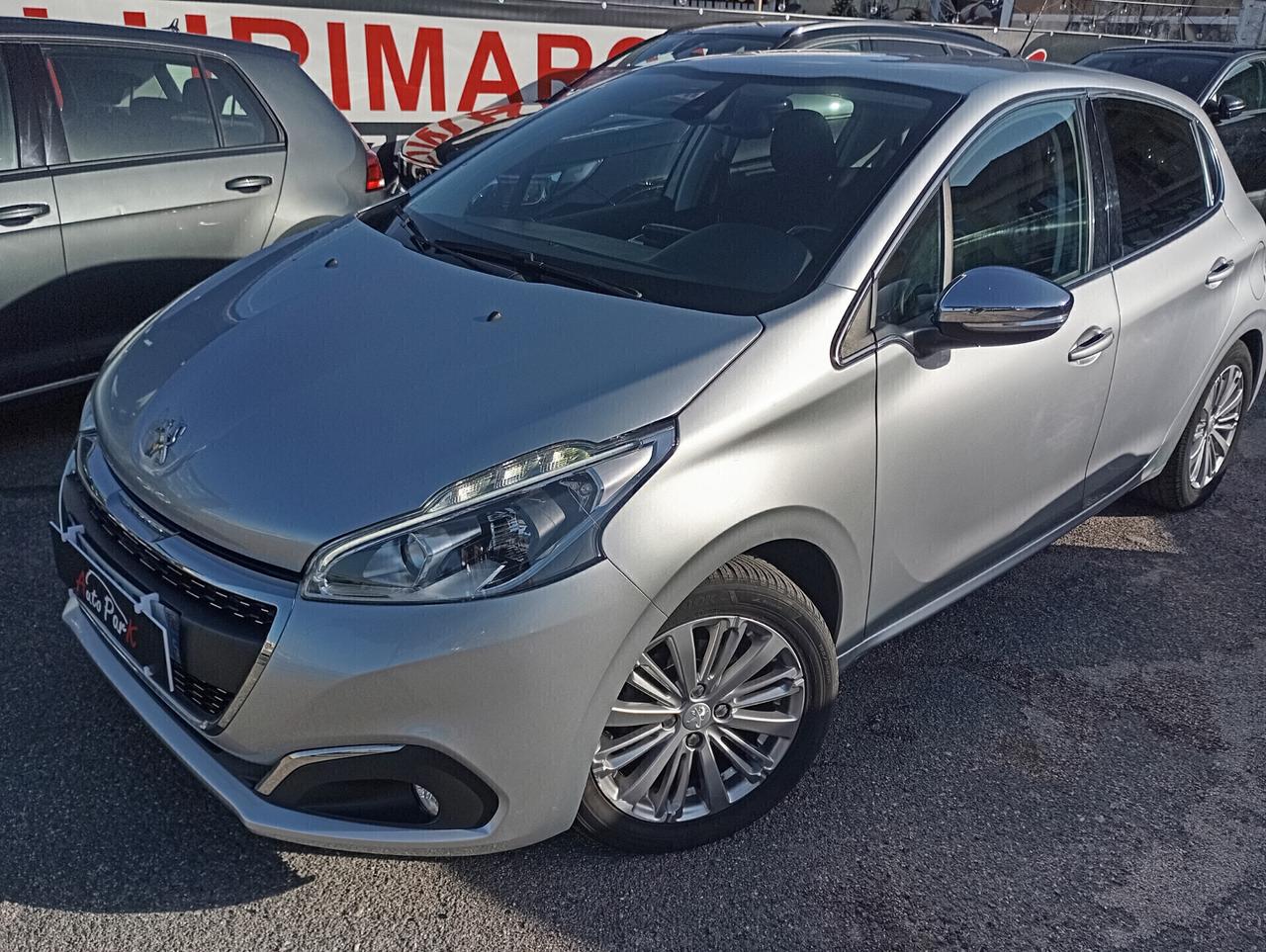 Peugeot 208 5P 1.2 PureTech T. 110CV Allure Aut.