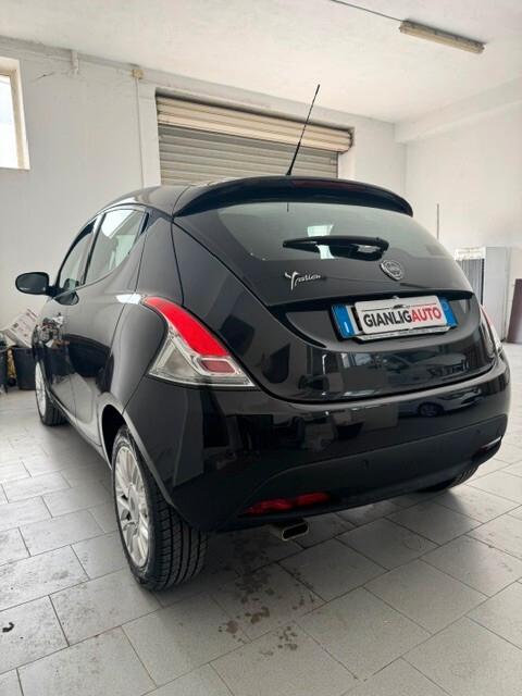 Lancia Ypsilon 1.2 69 CV 5 porte Gold