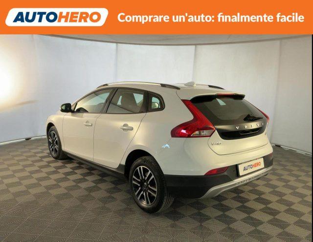 VOLVO V40 Cross Country D2 Business