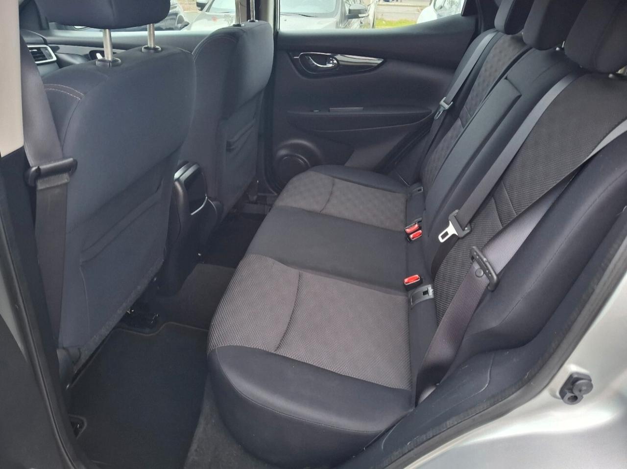 Nissan Qashqai 1.5 dCi DPF Acenta